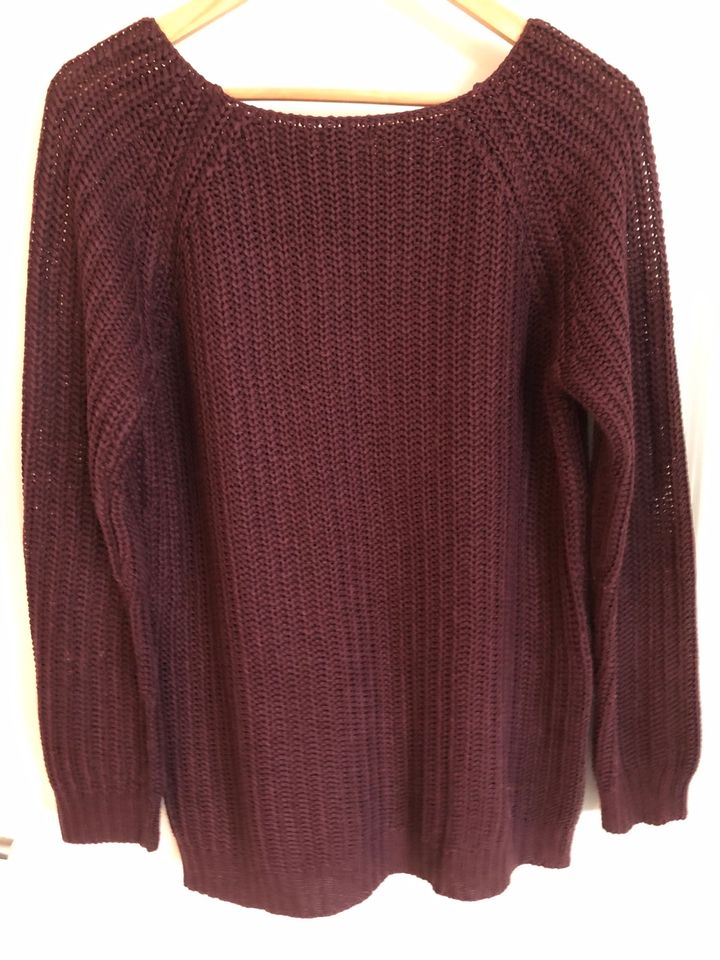 Damenpullover Strickpullover lang bordeaux Gr M wenig getragen in Solingen