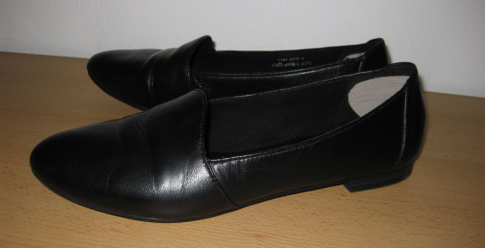 Halbschuhe Slipper Ballerinas schwarz Leder 5th Avenue Gr. 41 in Bad Segeberg