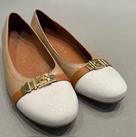 Edle JENNY BY ARA Damen Schuhe Slipper beige/weiss Größe 40 Rheinland-Pfalz - Trier Vorschau