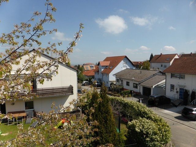 Käuferprovisionsfrei! - Top gepflegtes Einfamilienhaus in gesuchter Wohnlage! in Weisenheim am Berg