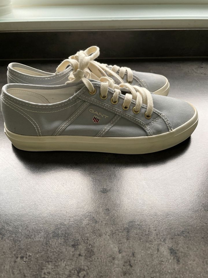 GANT Sneaker Turnschuh Gr 37 hellblau in Krefeld