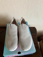 Skechers grau Gr 40,neu Bremen - Oberneuland Vorschau
