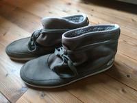Turnschuhe Sneaker Velourleder Warmfutter Gr. 41 Sachsen - Tharandt Vorschau