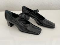 Lack Riemchen Pumps Made in Italy Pitti VERO CUOIO, Gr. 37 Bremen-Mitte - Ostertor Vorschau