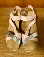 Corkies Velour Keilsandaletten Gr 41 Sandalen wie neu Hessen - Gelnhausen Vorschau