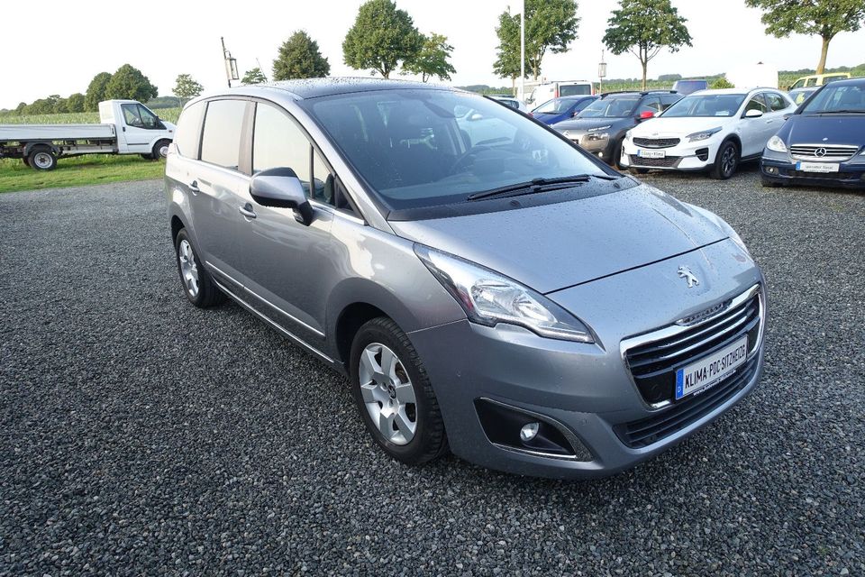 Peugeot 5008 Business-Line 2.0 blueHDI NAVI PDC 7Sitzer in Beckdorf