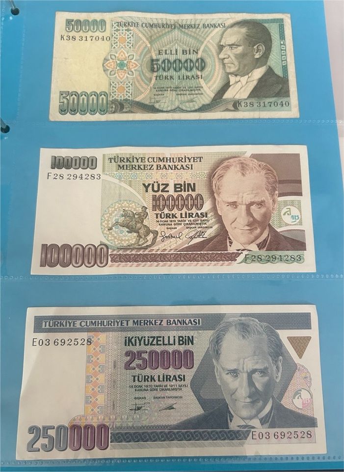 Türkische Lira Banknoten Sammlung in Ense