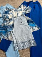 Bekleidungs Paket Damen Tredy / Italy / Tunika/ Leggings/ 2 Hosen Nordrhein-Westfalen - Krefeld Vorschau