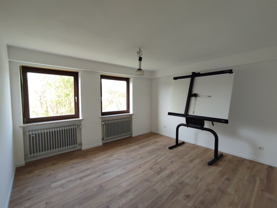 Vermiete neu renoviertes Haus in Beratzhausen in Beratzhausen