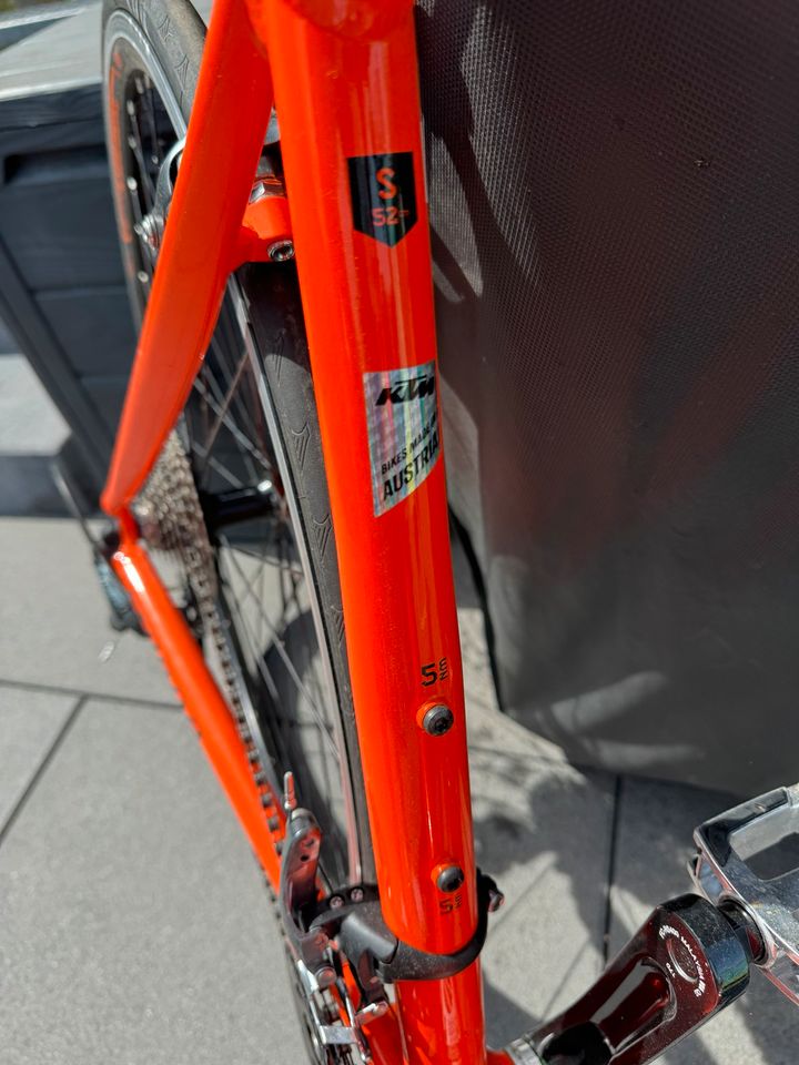 KTM Rennrad Strada orange quasi neu nie benutzt in Böblingen