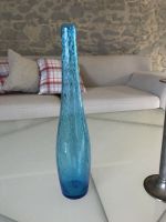 schmale Vase, blau mit Lufteinschlüssen Hessen - Fischbachtal Vorschau