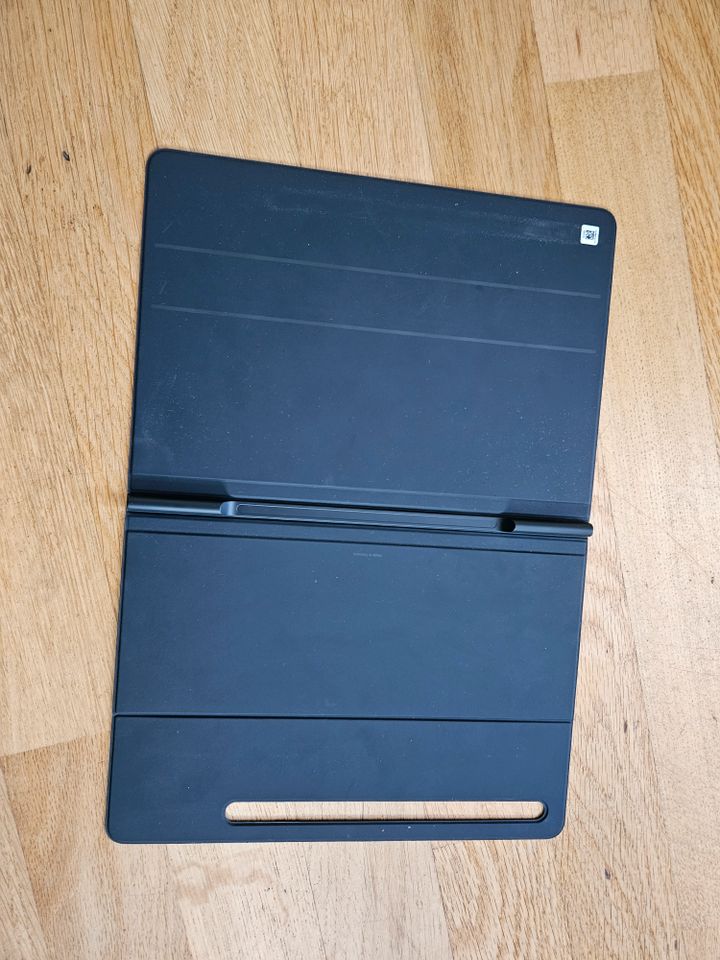 Book Cover EF-BT630 für das Galaxy Tab S8 | Tab S7 Schwarz black in Dresden