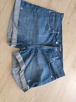 Levis Damen shorts Bayern - Werneck Vorschau