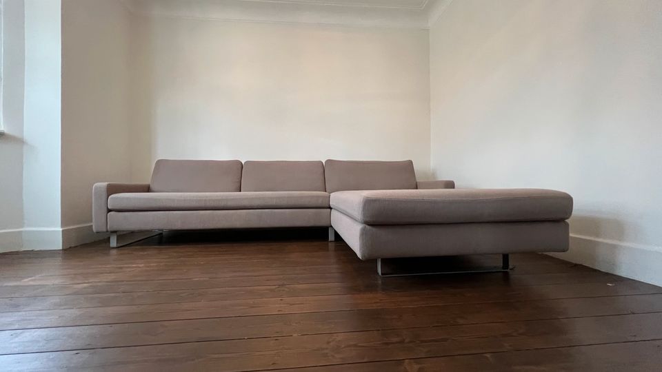 Cor Conseta Stoff Ecksofa Taupe Recamiere Couch Sofa Designer in Kassel