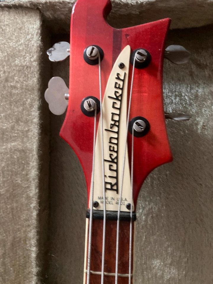 Original Rickenbacker Bass Serie 4001 aus 1978 in Heddesheim