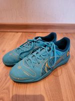 Nike Fußballschuhe Hallenschuhe Gr. 35,5 Niedersachsen - Osterholz-Scharmbeck Vorschau