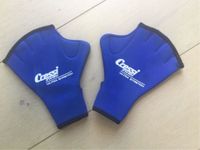Cressi Neopren Swim Gloves Schwimmhandschuhe Aqua Jogging, S NEU! Hessen - Neu-Isenburg Vorschau