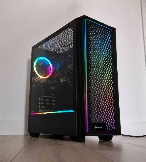 RGB Gaming PC | Intel Core i5 | Nvidia Geforce GTX 1050TI 4gb in Hamburg