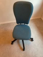 Büro Stuhl auf rollen bürostuhl Schreibtisch blau Bremen - Neustadt Vorschau