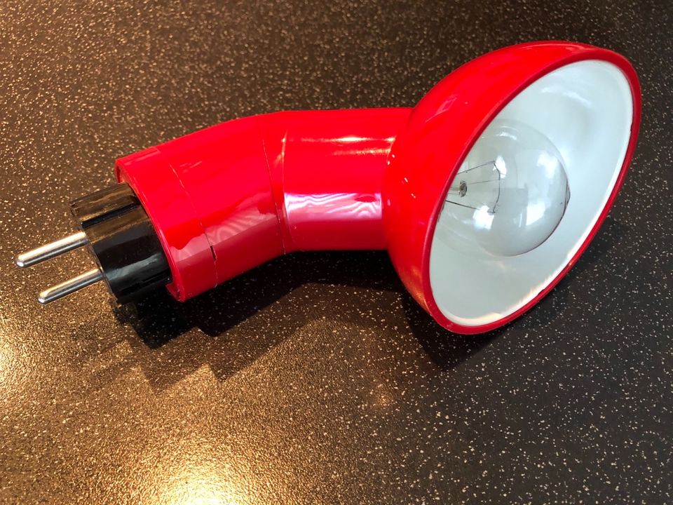 Steckdosenlampe rot Vintage 70er Jahre Kema  Keur in Wobbenbüll