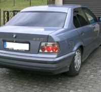 BMW E36 Rückleuchte rechts - Klarglas - Blinker weiss - Limo Hessen - Wahlsburg Vorschau