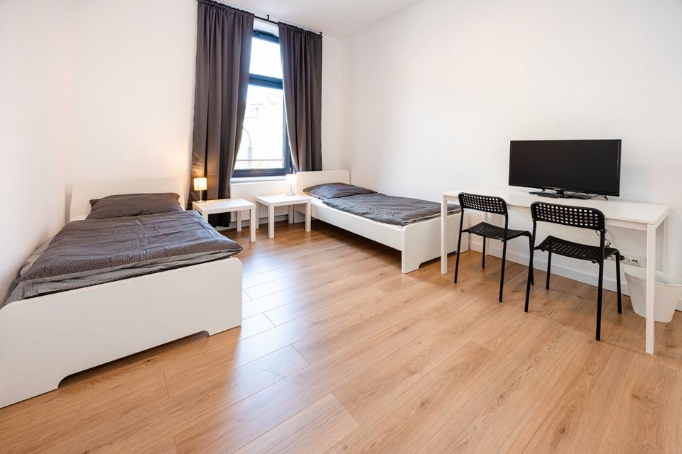 Monteurunterkunft (2 bis 12 Personen) - Easystay24 nahe Essen in Essen