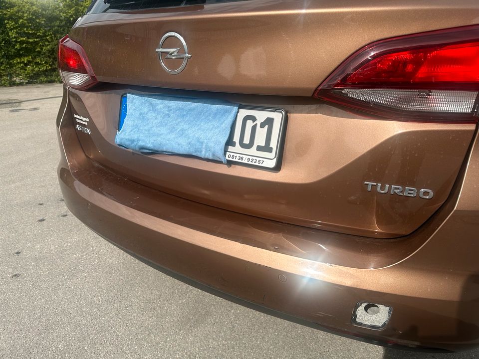 Opel Astra Sports Tourer 1.4 Benziner Euro 6 MwSt. ausweisbar in München