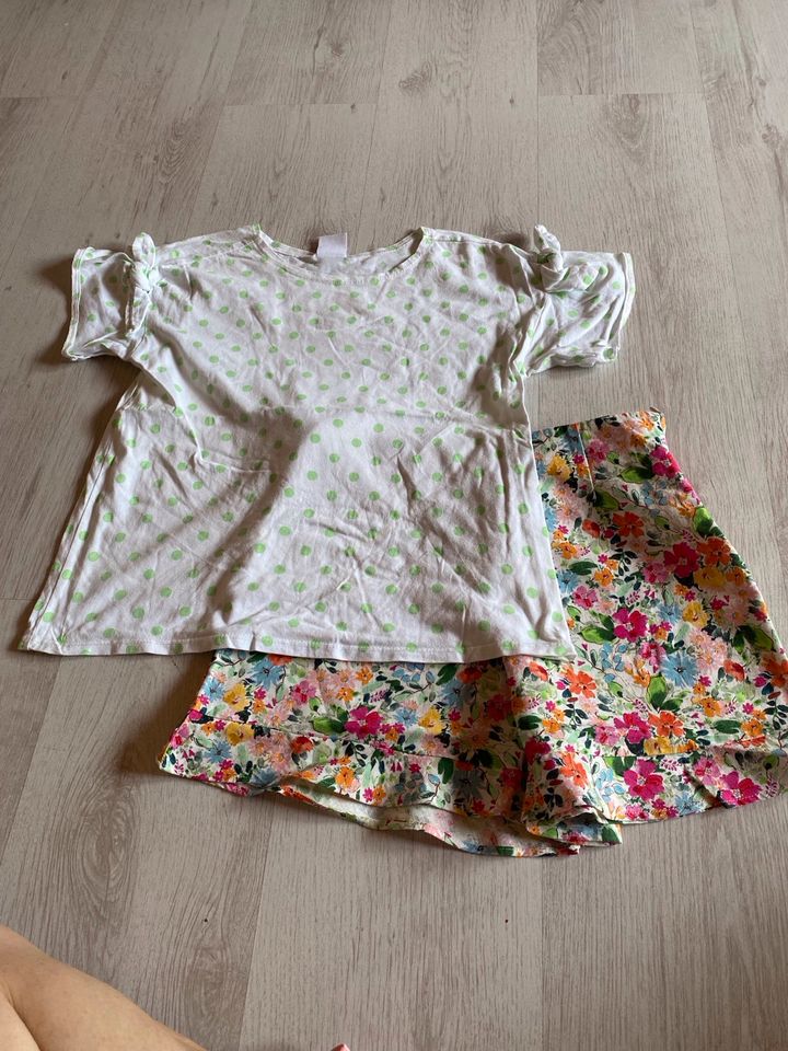 Mädchen Sommer Set Zara, H&M und Yigga 164 in Perleberg