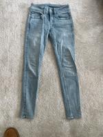 G-Star grau Skinny Jeans 27/32 top Zustand Hessen - Königstein im Taunus Vorschau