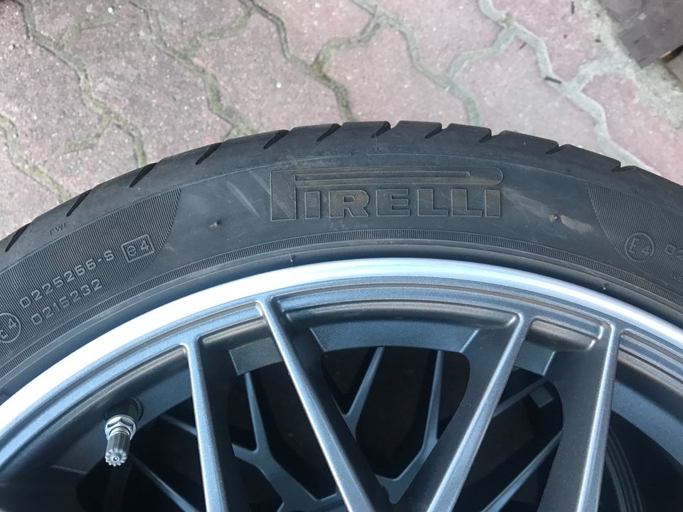 Mercedes- Alufelgen Sommerreifen225/40 ZR18 Pirelli gut Prüfil in Bernau