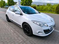 Renault Megane Night & Day TCE 130 Nordrhein-Westfalen - Gummersbach Vorschau