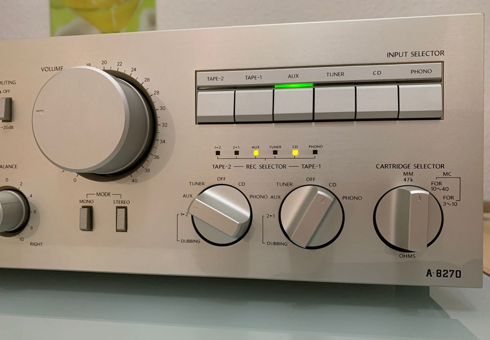 Verstärker Onkyo integra A-8270 in Gummersbach