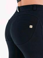 *NEU* Freddy WR.UP® Curvy Pants Regular Waist schwarz Leipzig - Mockau-Nord Vorschau