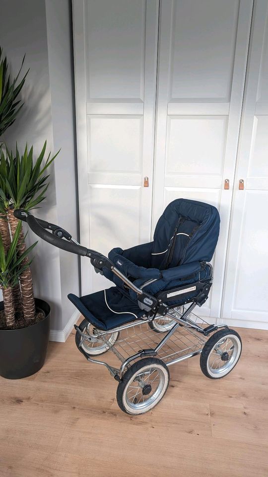 Emmaljunga Kinderwagen, Sportwagen, Buggy, geländegängig, marine in Zarrendorf