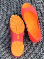 Sommerschuh crocs/ peep toes, flach Bayern - Friedberg Vorschau