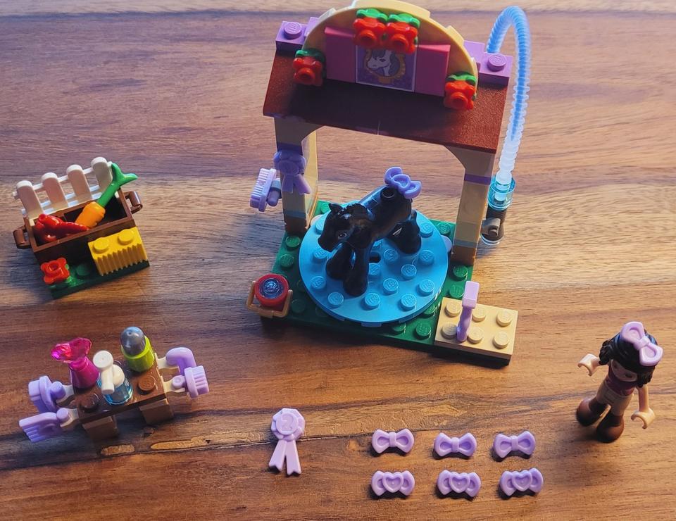 Lego Friends 41123–Waschhaus Emmas Fohlen-100% vollständig & OVP in Velbert