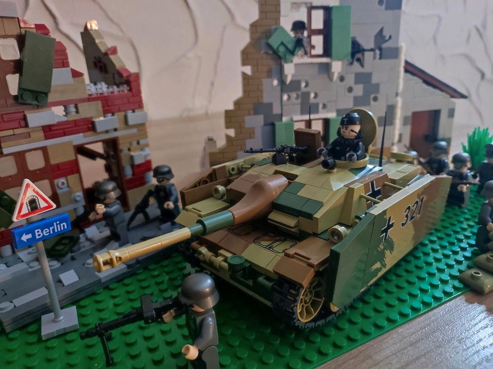 Klemmbausteine WW2 Soldaten Figuren Panzer StuG Armee in Mayen