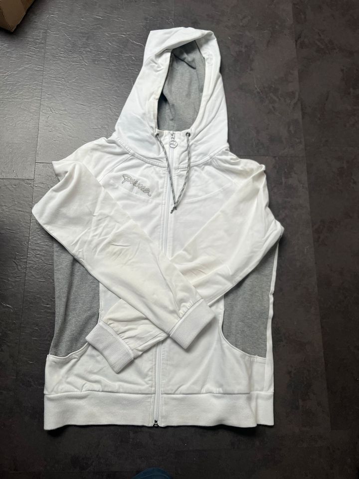 Puma Hoody, Zipper Damen, Gr 40, weiß in Wuppertal