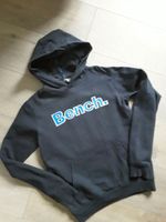 Kinder Sweat/Hoodie für Jungen von Bench, Gr.11-12(146 Nordrhein-Westfalen - Hille Vorschau