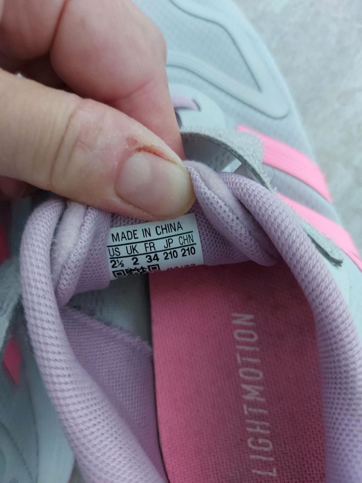 Adidas Sneaker 34 wie neu in Hürth