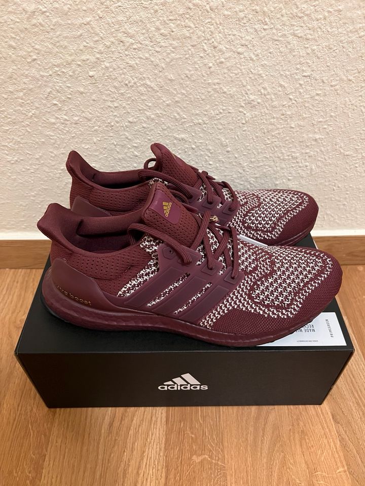 Adidas UltraBoost 1.0 DNA Neu & OVP GR. 43 1/3 Bordeaux Rot in Duisburg