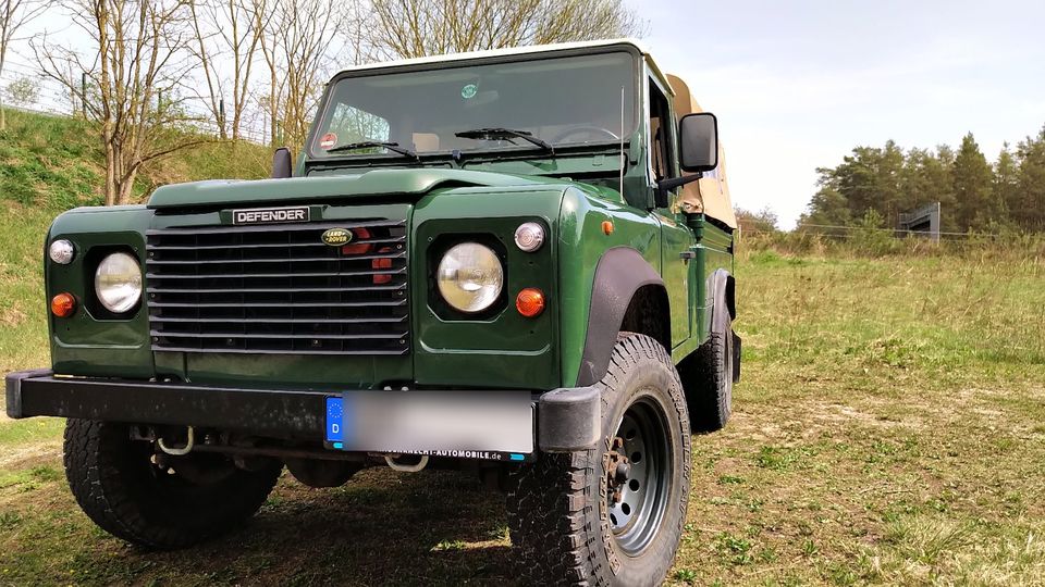 Land Rover Defender 110 HCPU Pickup 300er Tdi   AHK 3,5 to in Allersberg