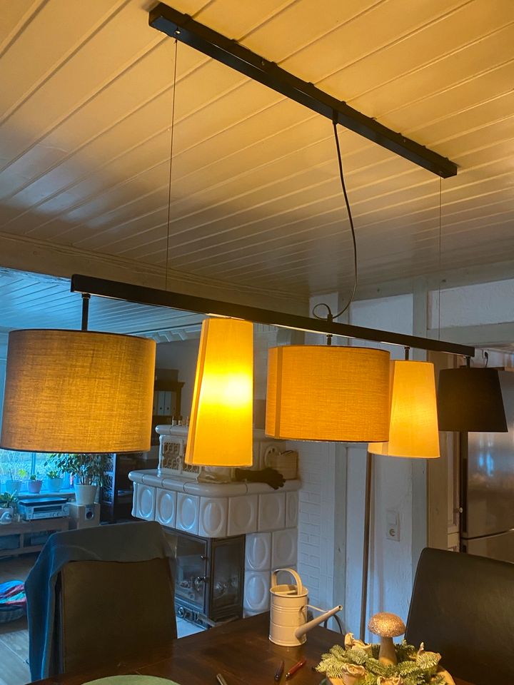 Hängelampe Esszimmerlampe groß in Güby