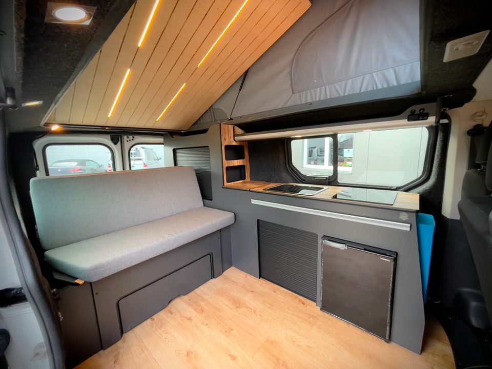 Camper Ausbau Opel Vivaro Nissan NV300 Camping Umbau Küchenmodul in Neumünster