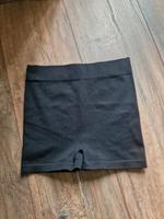kurze  gerippte  Damen  Hose  Gr M Berlin - Lichtenberg Vorschau