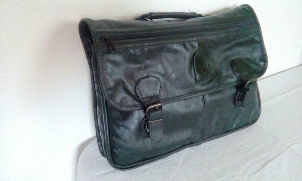 ❌ TASCHE ♥♥ Aktentasche ♥♥ Schultasche ♥♥ Echt LEDER ♥♥ schwarz ❌ in Perlesreut