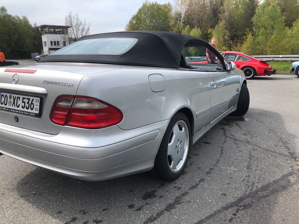 Mercedes CLK 200 CABRIO mit 193 PS - ROSTFREI aus  ITALIEN ! in Coburg