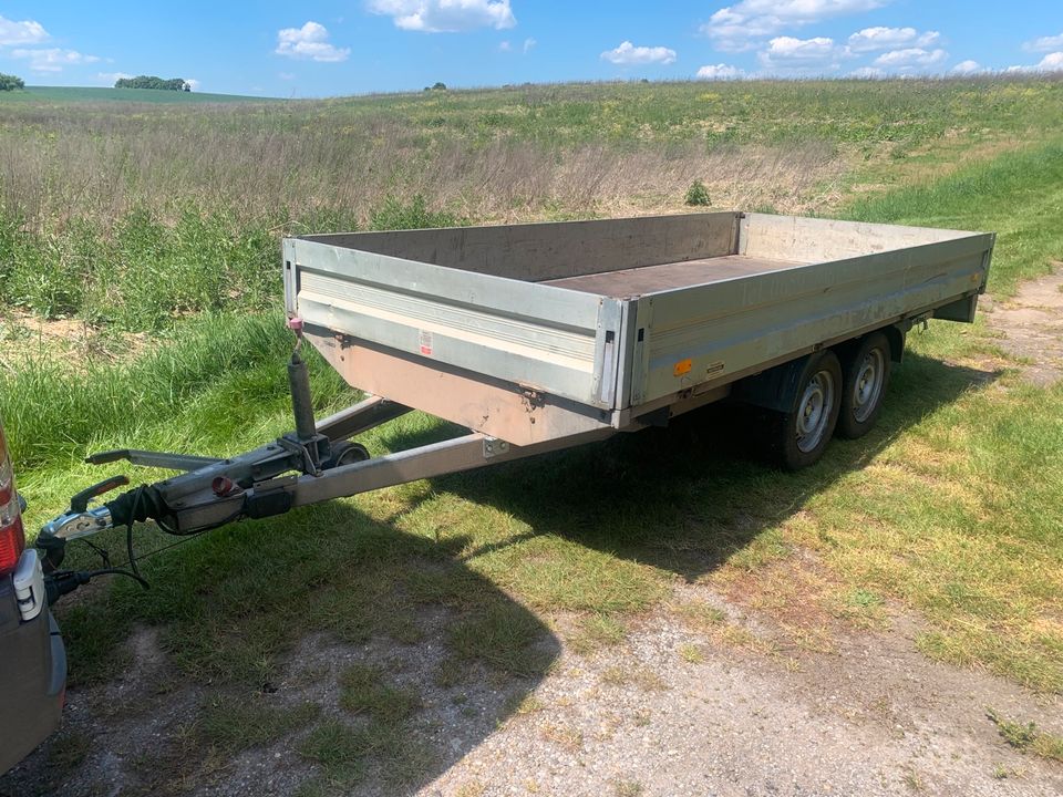 Humbaur Anhänger Transporter Offener Kasten Tüv in Bretzfeld