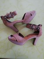 Tamaris Sommerschuh hellbraun Wildleder Gr. 40  ***NEU*** Rheinland-Pfalz - Morbach Vorschau