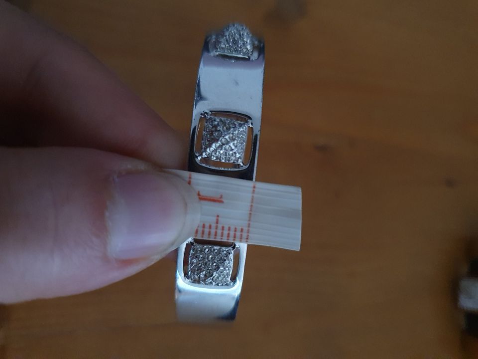 Swarovski Damenarmband und Armreif in Peißenberg